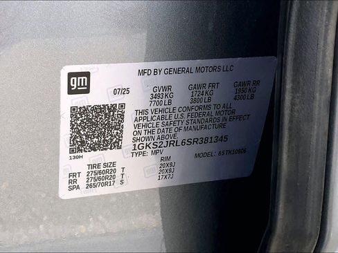 Used 2025 GMC Yukon XL Denali AWD/4WD image 36