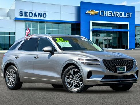 Used 2025 Genesis GV70 2.5T AWD/4WD image 2