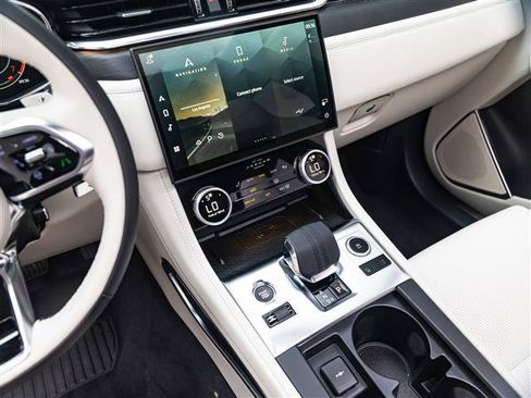 New 2026 Jaguar F-PACE R-Dynamic S AWD/4WD image 28