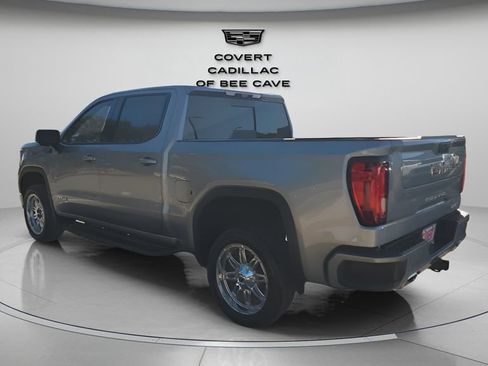 Used 2024 GMC Sierra 1500 AT4 w/ Technology Package image 7