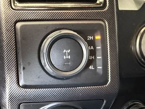 Used 2020 Ford F150 Raptor w/ Equipment Group 802A Luxury image 23