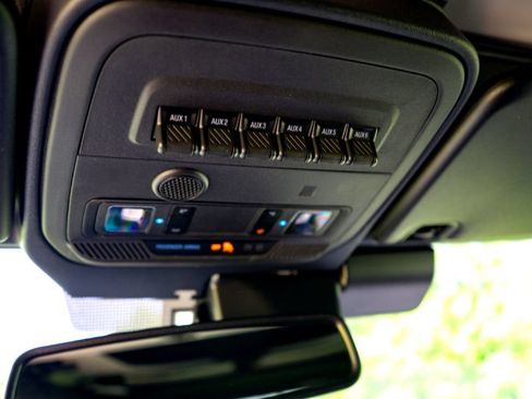 Used 2025 Ford Bronco Badlands AWD/4WD image 22
