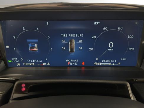 Used 2024 Lincoln Navigator Reserve AWD/4WD image 23