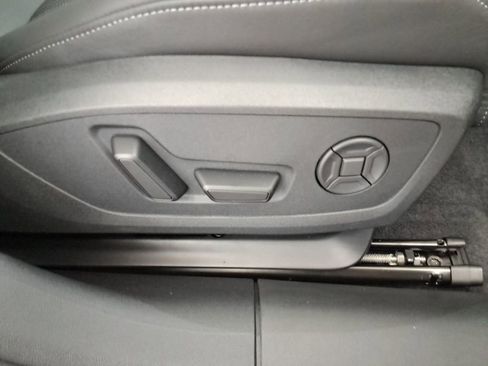 New 2025 Audi A5 2.0T Prestige image 24