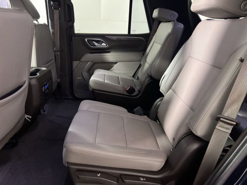 Used 2021 Chevrolet Tahoe Z71 w/ Z71 Off-Road Package image 25