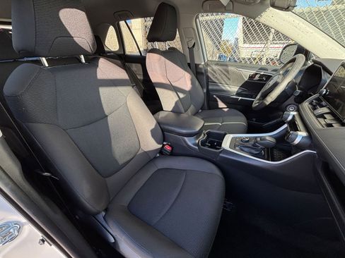Used 2025 Toyota RAV4 LE image 36