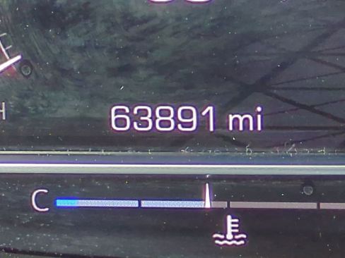 Used 2022 GMC Yukon XL Denali image 20