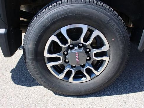 Used 2023 GMC Sierra 2500 SLE w/ SLE Value Package; AWD/4WD image 47
