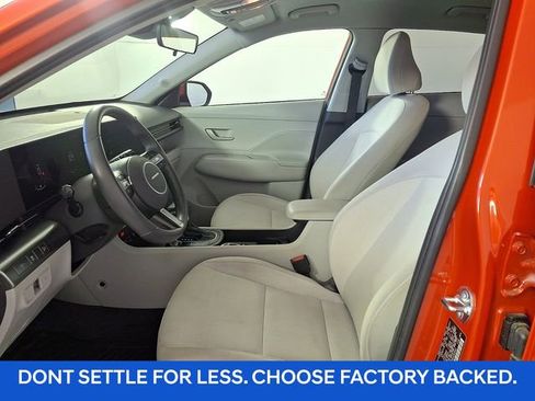 Certified 2025 Hyundai Kona SEL AWD/4WD image 16