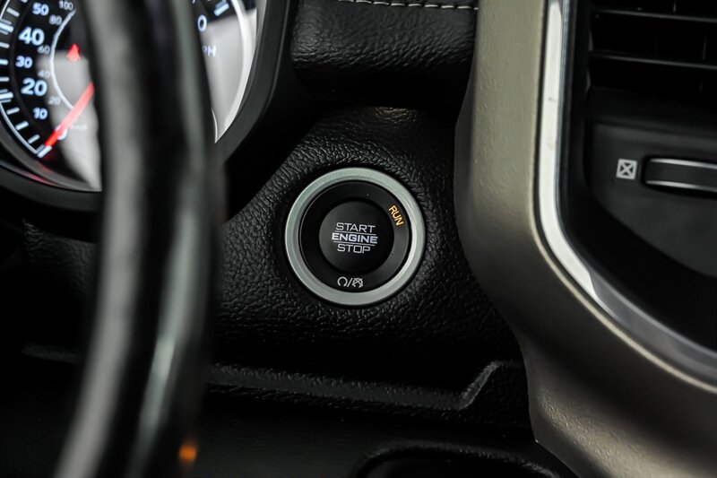 Used 2019 RAM 1500 Laramie AWD/4WD image 24