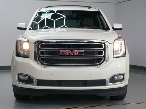 Used 2015 GMC Yukon SLT w/ Open Road Package image 3