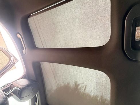 Used 2021 Mercedes-Benz C 300 Sedan w/ AMG Line image 24