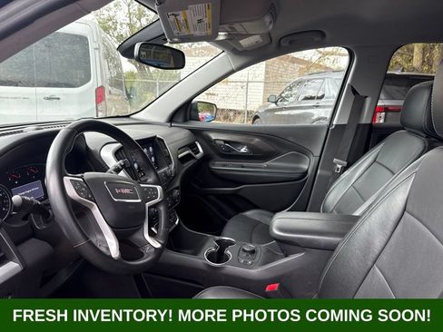 Used 2024 GMC Terrain SLT FWD image 8