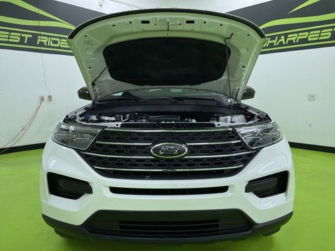 Used 2022 Ford Explorer XLT w/ Class IV Trailer Tow Package image 4