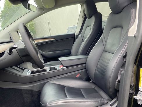 Used 2023 Tesla Model Y Long Range AWD/4WD image 11