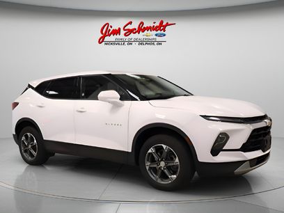 Used 2025 Chevrolet Blazer LT