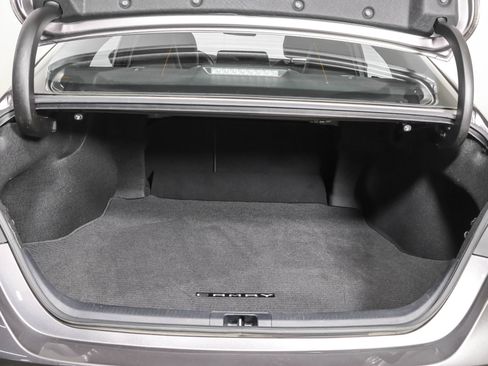 Used 2022 Toyota Camry SE FWD image 37