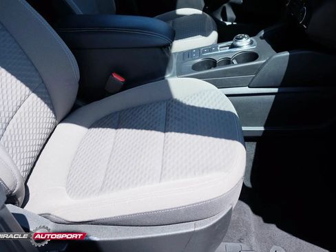 Used 2021 Ford Escape SE AWD/4WD image 33