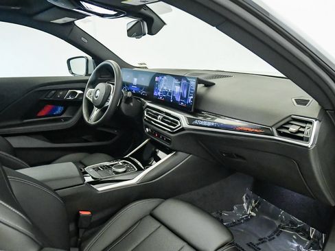 Used 2024 BMW 230i Coupe w/ M Sport Package RWD image 16