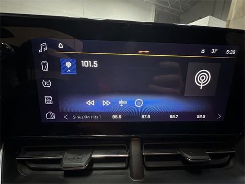 Certified 2024 Chevrolet Trax ACTIV w/ Driver Confidence Package image 16