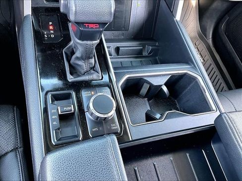 Used 2022 Toyota Tundra Limited w/ TRD Off-Road Package image 27