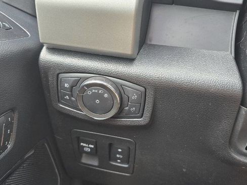 Used 2020 Ford F150 Lariat AWD/4WD image 26