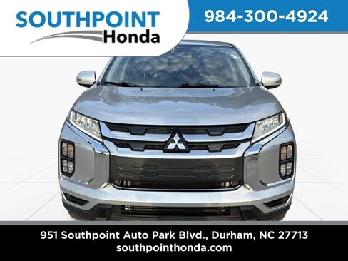 Used 2022 Mitsubishi Outlander Sport SE image 2