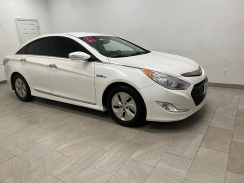 Used 2014 Hyundai Sonata Hybrid FWD image 5