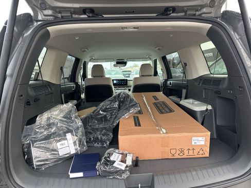 New 2026 Hyundai Santa Fe SE image 7