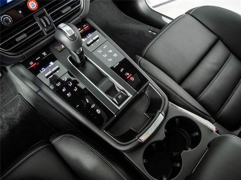 New 2026 Porsche Macan S AWD/4WD image 18