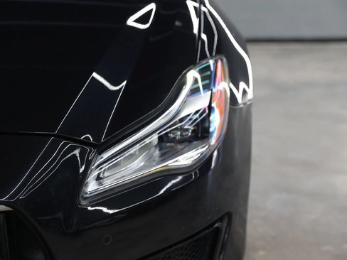 Used 2021 Maserati Quattroporte S RWD image 6
