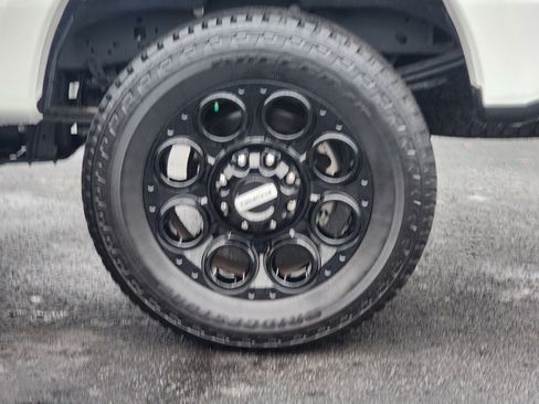 Used 2025 Ford F250 Lariat w/ Lariat Ultimate Package image 10