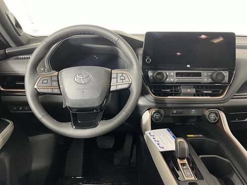 New 2026 Toyota Grand Highlander AWD Hybrid image 15
