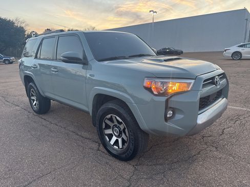 Used 2023 Toyota 4Runner TRD Off-Road Premium w/ Moonroof Package image 1