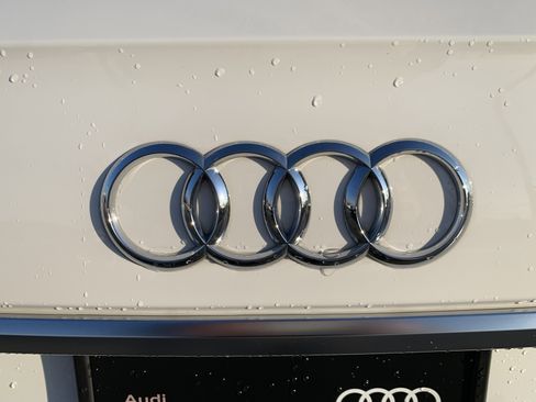 Certified 2022 Audi Q5 2.0T Premium Plus w/ Premium Plus Package image 19