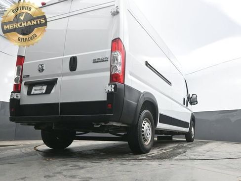 Used 2024 RAM ProMaster 2500 w/ Convenience Group image 35
