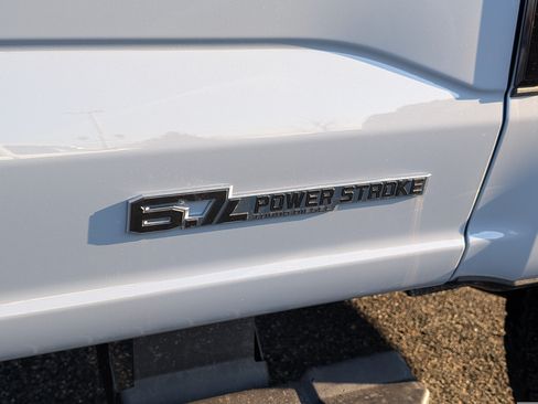 New 2026 Ford F350 Lariat w/ Black Appearance Package AWD/4WD image 5