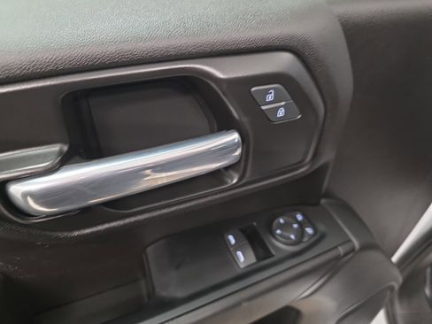 Used 2022 GMC Sierra 2500 Pro w/ Convenience Package image 18