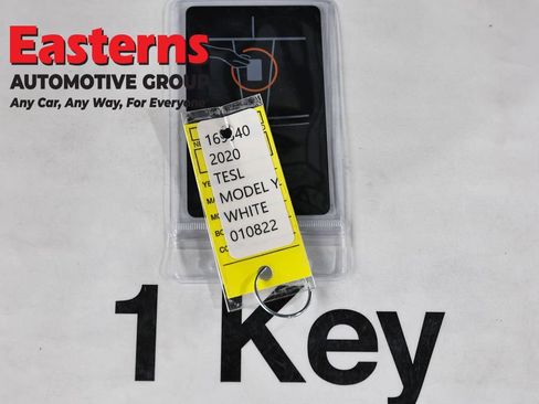 Used 2020 Tesla Model Y Long Range image 19