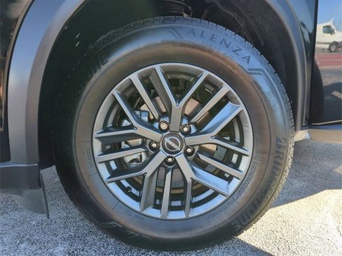 Certified 2025 Nissan Rogue S image 43