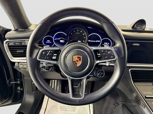 Used 2020 Porsche Panamera GTS AWD/4WD image 12