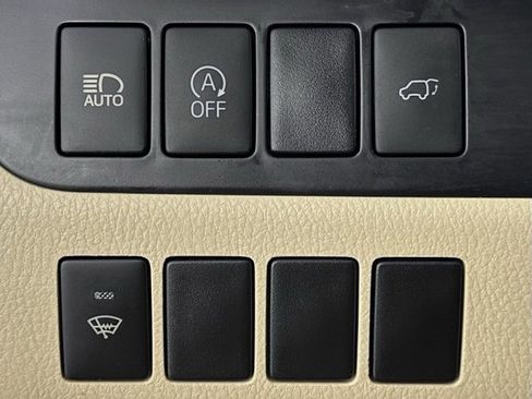 Used 2018 Toyota Highlander XLE image 15