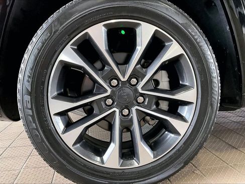 Used 2022 Jeep Grand Cherokee Overland image 31