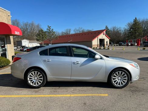 Used 2012 Buick Regal Leather FWD image 4