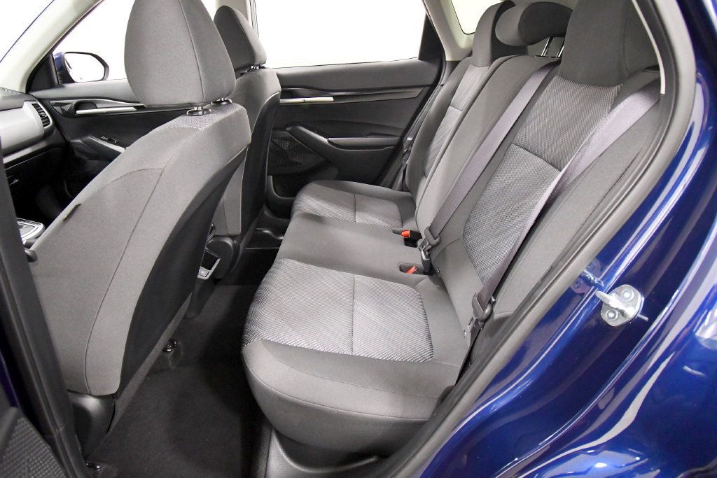 Used 2026 Kia Seltos LX AWD/4WD image 15