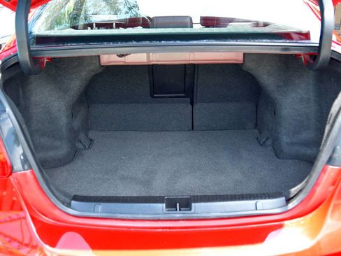 Used 2013 Suzuki Kizashi Sport SLS image 40