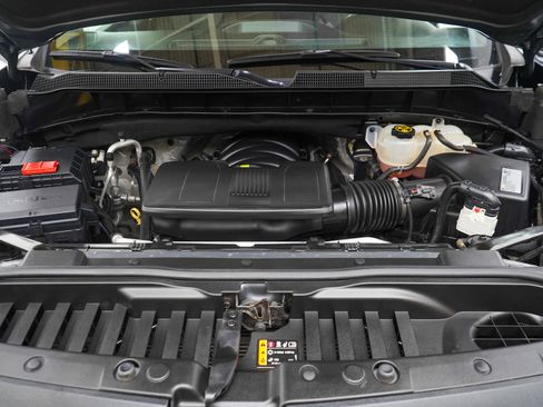 Used 2021 Chevrolet Silverado 1500 LT Trail Boss w/ Convenience Package II AWD/4WD image 33