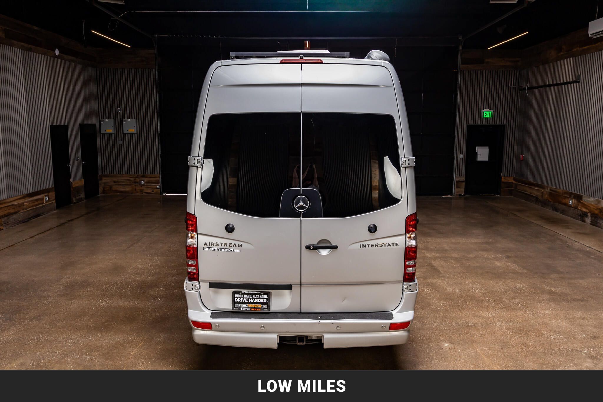Used 2015 Mercedes-Benz Sprinter 3500 image 7
