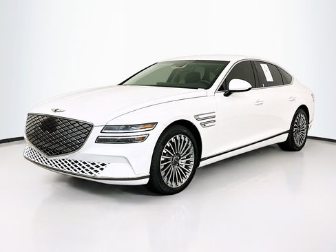 Used 2024 Genesis G80 image 3