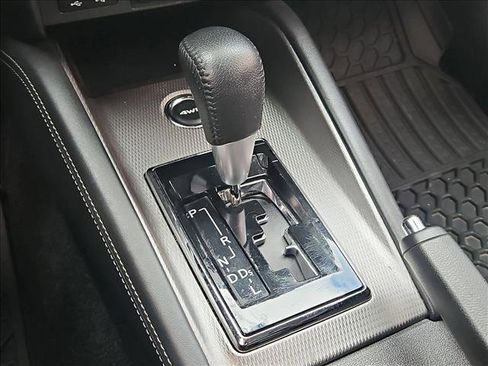 Used 2021 Mitsubishi Outlander Sport Black Edition image 12